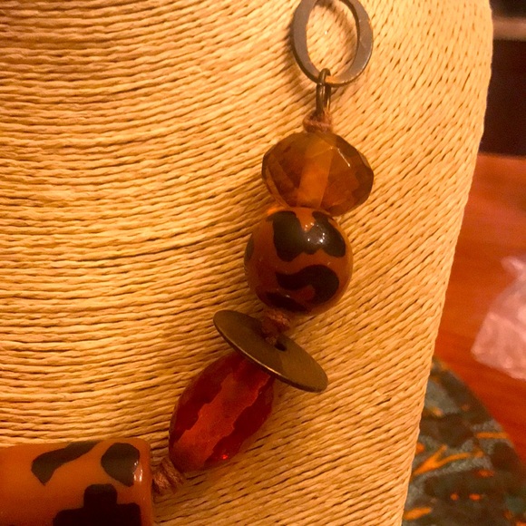 Nine West animal print earth tone beaded necklace - Picture 3 of 6